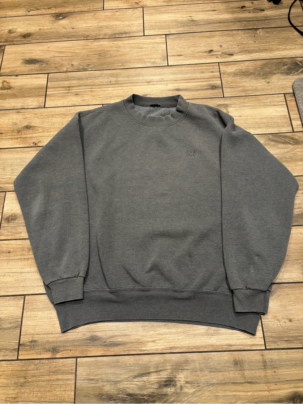 Vintage USA Olympics Embroidered Crewneck Sweatshirt Grey No Tag Fits XXL